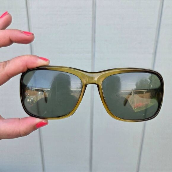 1960s Ray-Ban B&L Porter Transparent Honey G-15 Oversized Vintage Sunglasses. 11 main image 6